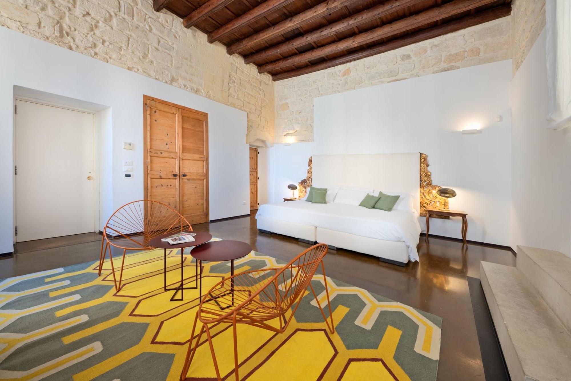 Palazzo Persone Dimora Storica Bed and Breakfast Lecce Exteriör bild