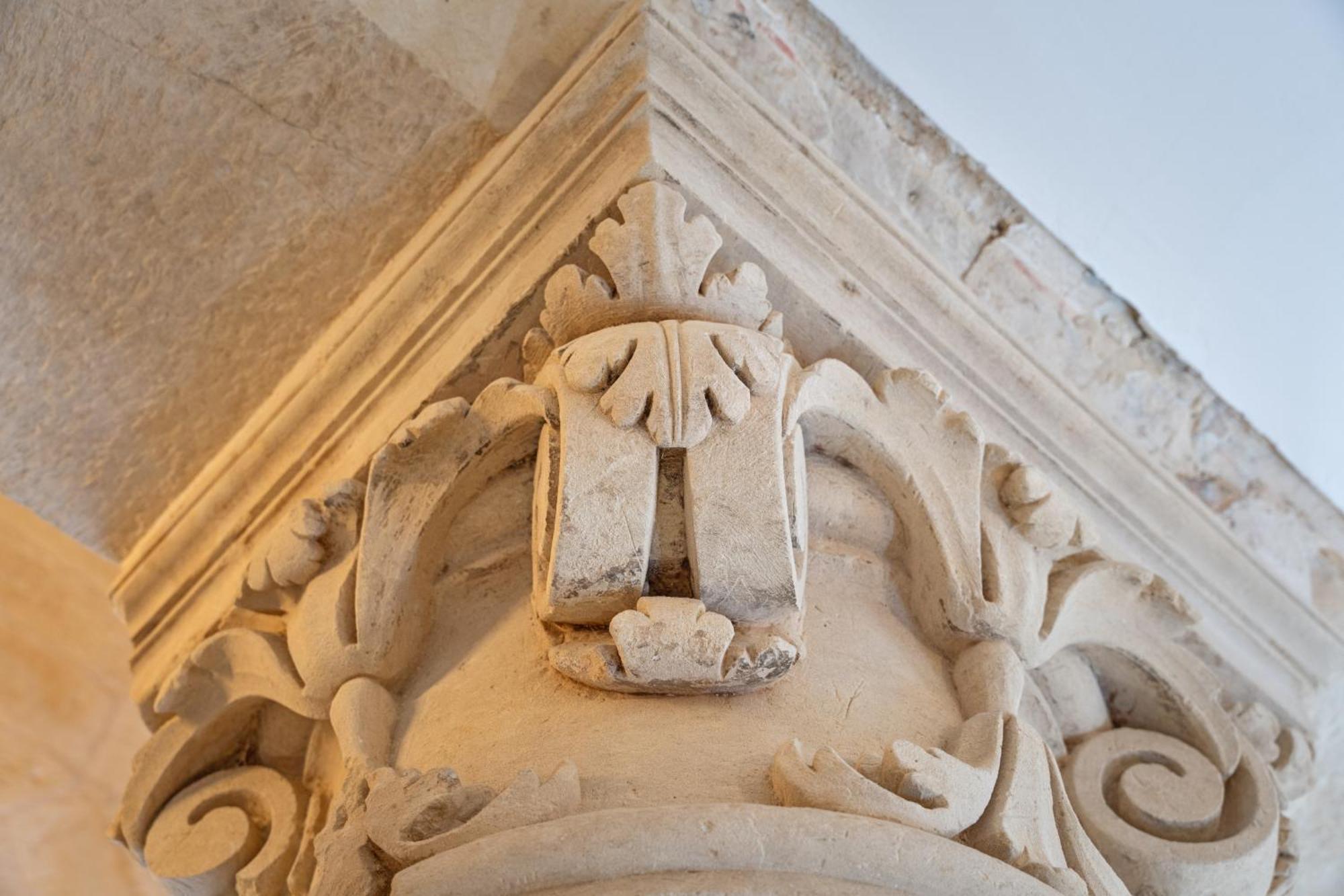 Palazzo Persone Dimora Storica Bed and Breakfast Lecce Exteriör bild