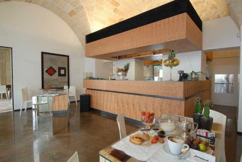Palazzo Persone Dimora Storica Bed and Breakfast Lecce Exteriör bild